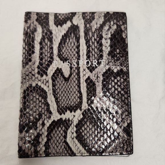 Python Leather Passport Holder - Picture 1 of 6